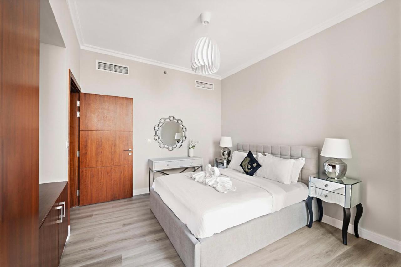 First Class 3Br With Full Burj Khalifa And Fountain View Ντουμπάι Εξωτερικό φωτογραφία